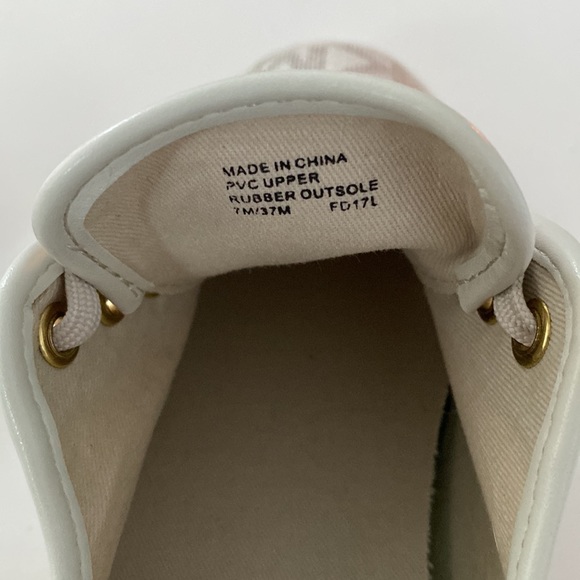 Michael Kors Runners NWOT - Picture 4 of 4